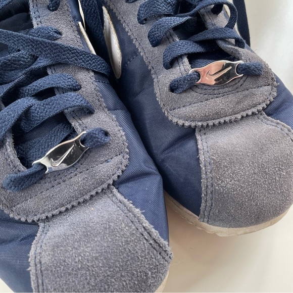 Nike Women's Midnight Navy Blue White Cortez Sneakers DZ2795-400 Size 8.5 - Picture 6 of 9
